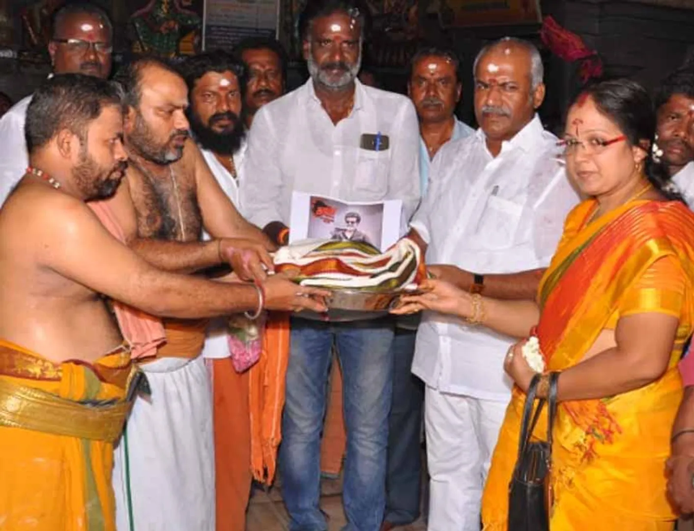  Rajnikanth Fans